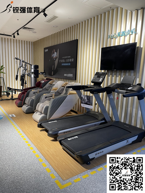 跑步機(jī)和按摩椅.jpg