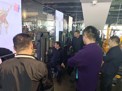 體驗(yàn)健身器材 體驗(yàn)健身器材